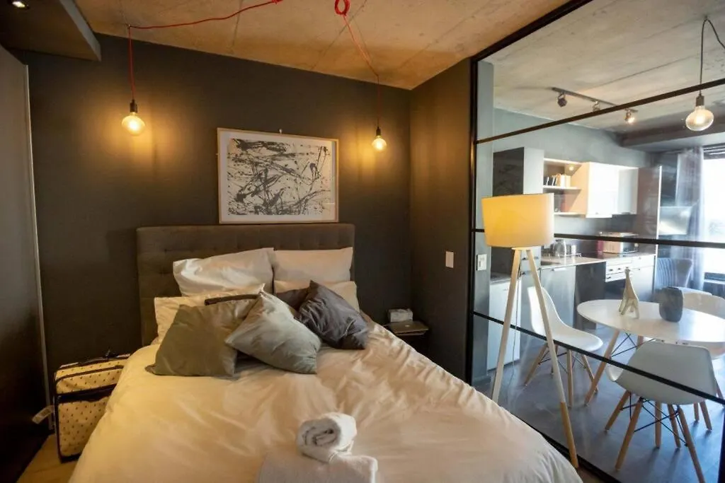 622 Gorgeous Studio In Wex 1 Woodstock Cape Town